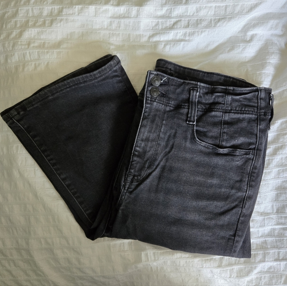 American Eagle Outfitters Dark Gray Skinny Kick Jeans